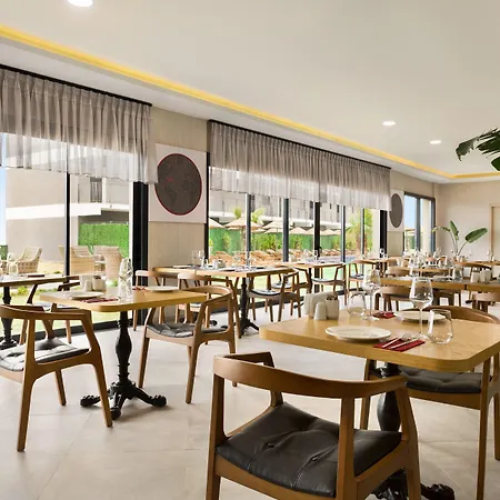 Ramada By Wyndham Ξενοδοχείο