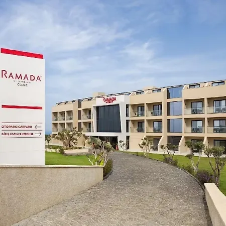 Ramada By Wyndham Otel